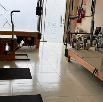 Studio com reformer e cadillac